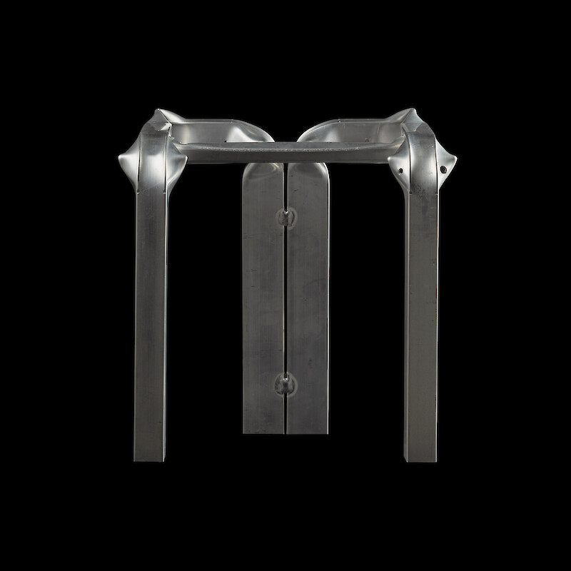 Y-Stool